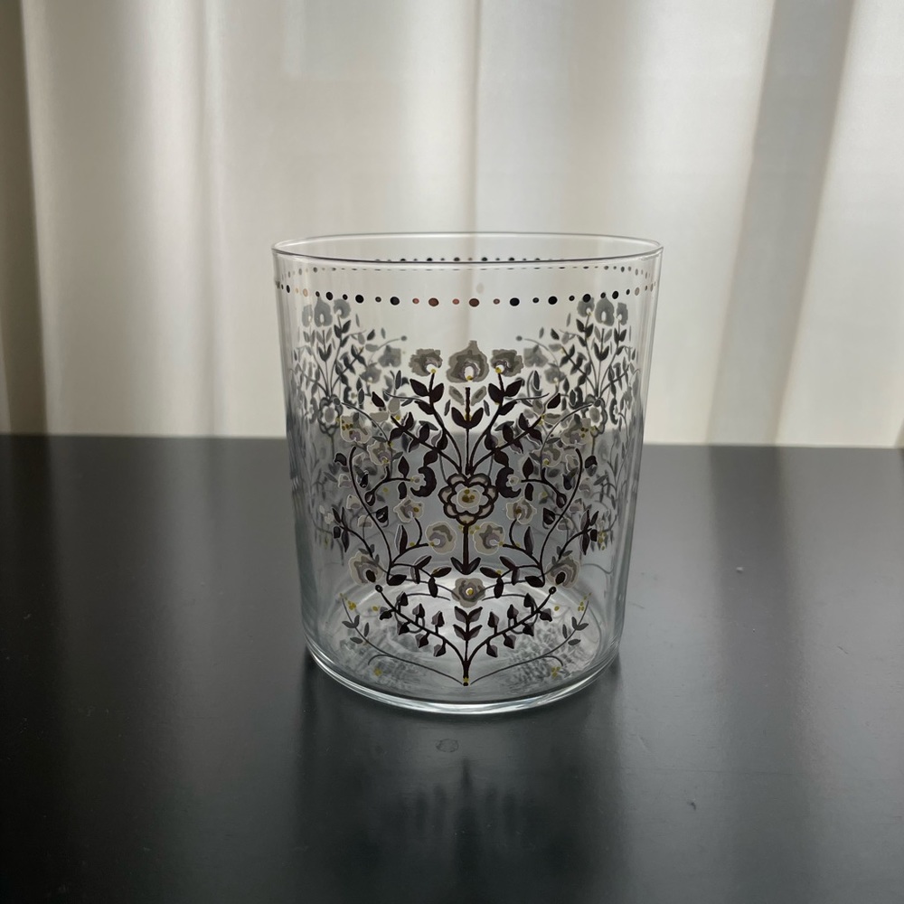 ✨FREE WITH PURCHASE✨ Anthropologie Vase